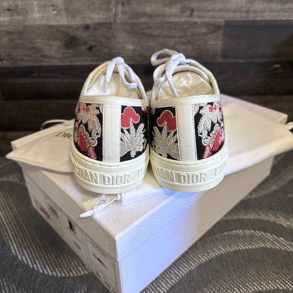 DIOR WALK’N’DIOR - Picture 6 of 10